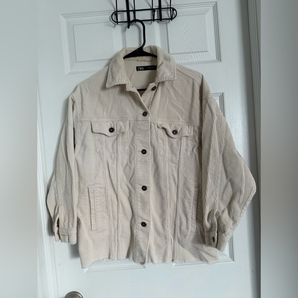 Zara Oversized Corduroy Shacket Jacket Size XS. Rough Hem. - Picture 4 of 9